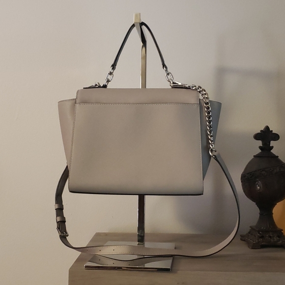 Authentic Michael Kors Purse only - Picture 2 of 9